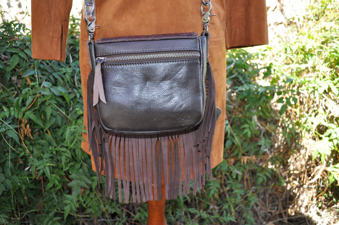 Western Leather Tooled LeatherFringe Crossbody Bag: Vintage Cowgirl Style