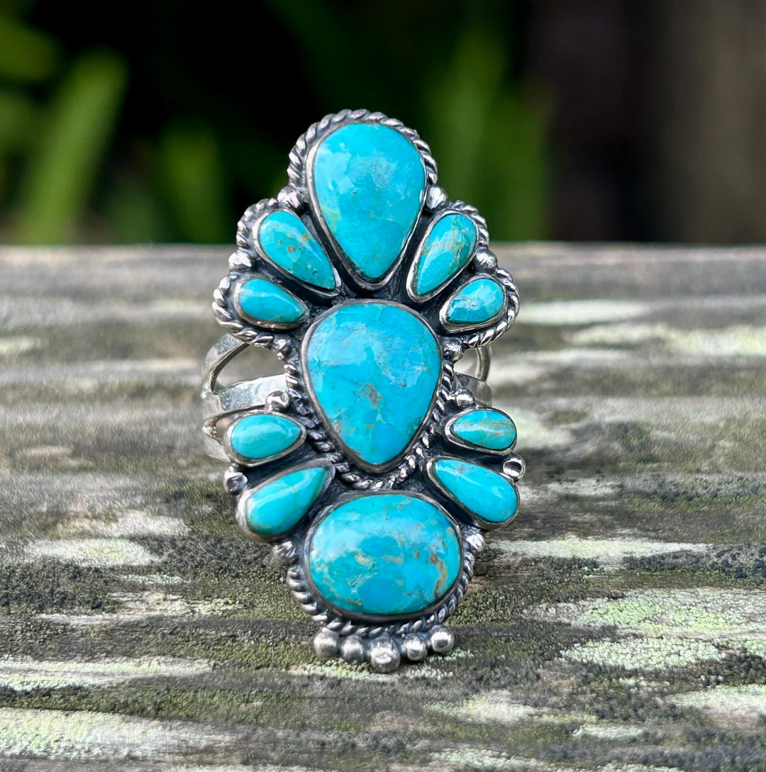 Kingman Turquoise Sterling Silver Ring: Southwestern Flower Cluster