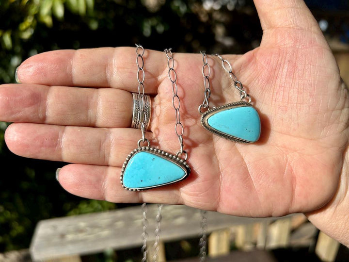 Kingman Turquoise Navajo Pendant Necklace: Sterling Silver, Southwestern Design, Handmade