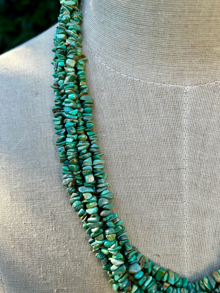 Kingman Turquoise Nugget Necklace: Vintage Navajo Handmade