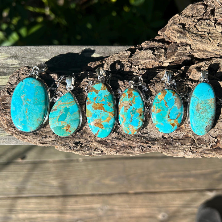 Sterling Silver Kingman Turquoise Pendant Necklace: Southwestern Style