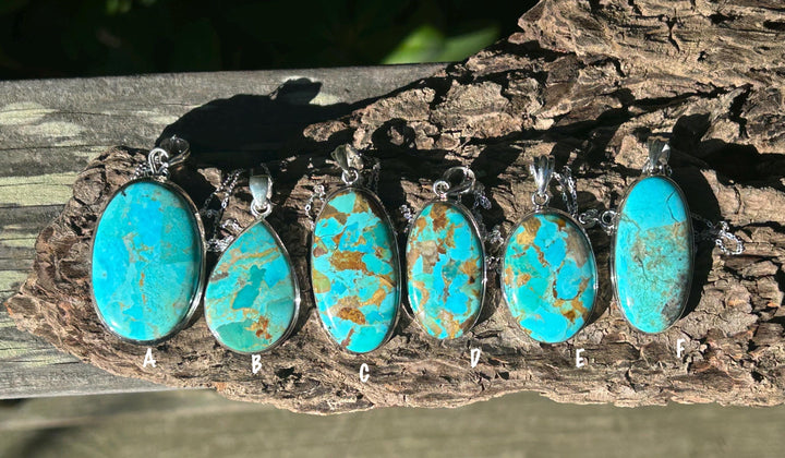 Sterling Silver Kingman Turquoise Pendant Necklace: Southwestern Style