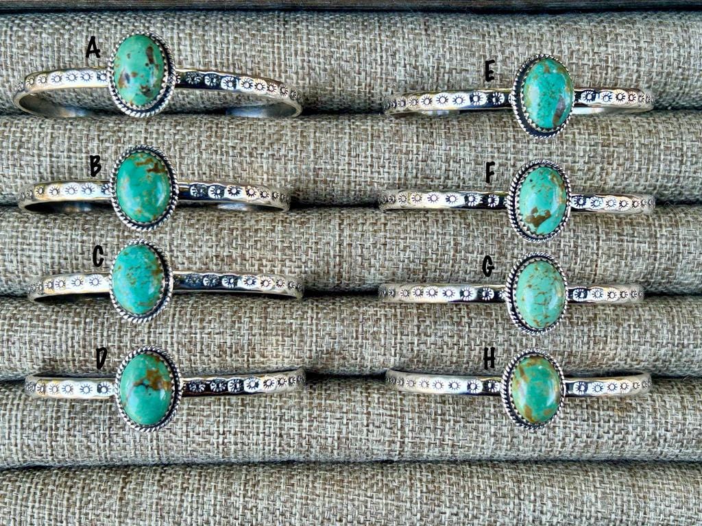 Kingman Turquoise Sterling Silver Cuff Bracelet: Southwestern Stamped Design