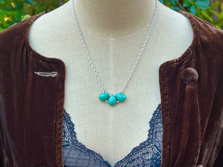 Sterling Silver Kingman Turquoise Pendant Necklace - Teardrop Cluster